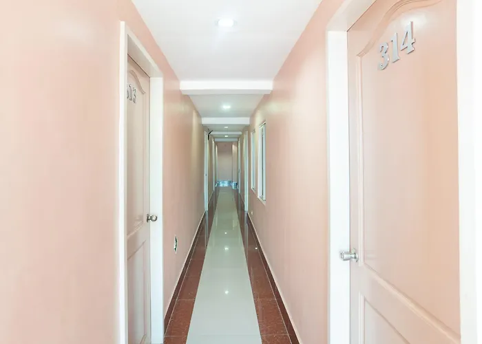 Countess House Liloan